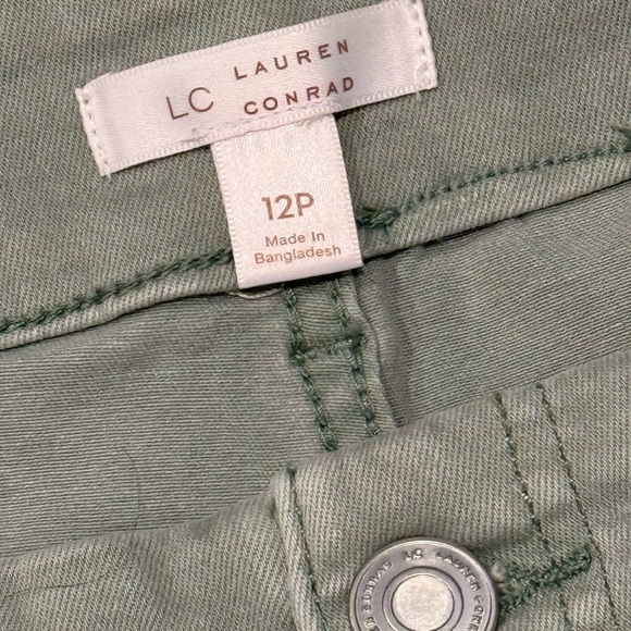 LC Lauren Conrad Sage Green Capri Stretch Trousers Ladies Sz 12 Petite - Picture 4 of 4